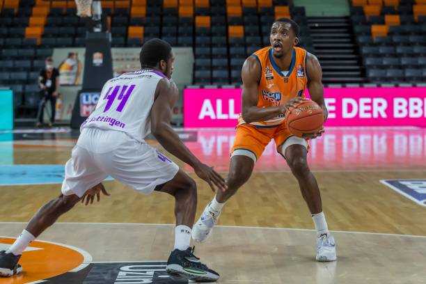 击的策略下 击的策略下