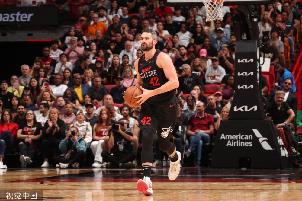 将于明日返 将于明日返